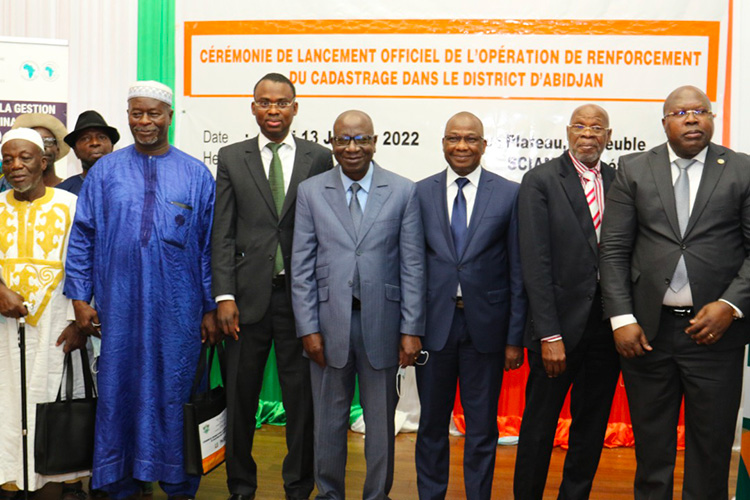 Développement du District d’Abidjan : Lancement de l’opération de renforcement du cadastrage